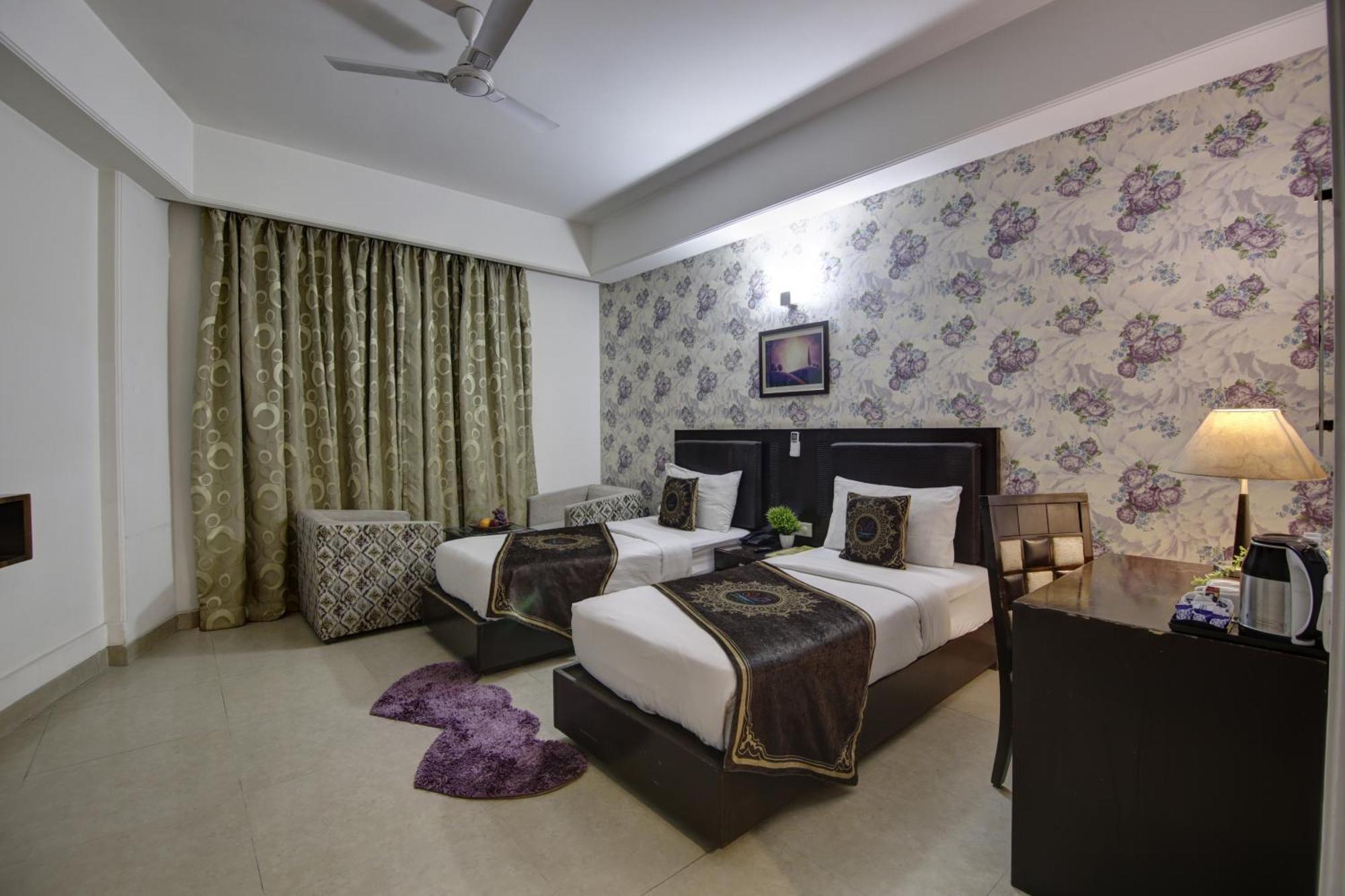 Hotel Venus Plaza نيودلهي المظهر الخارجي الصورة